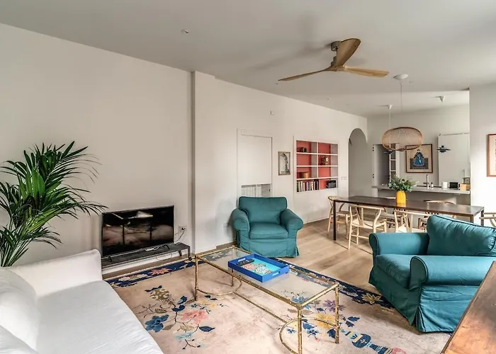 2 Bedroom Flaminio Vignola Апартаменты Рим